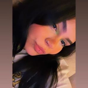 Meet your Posher, Marie